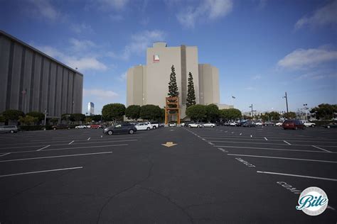Efficiency meets Sustainability: How Magic Box La Parking Supports Green Initiatives